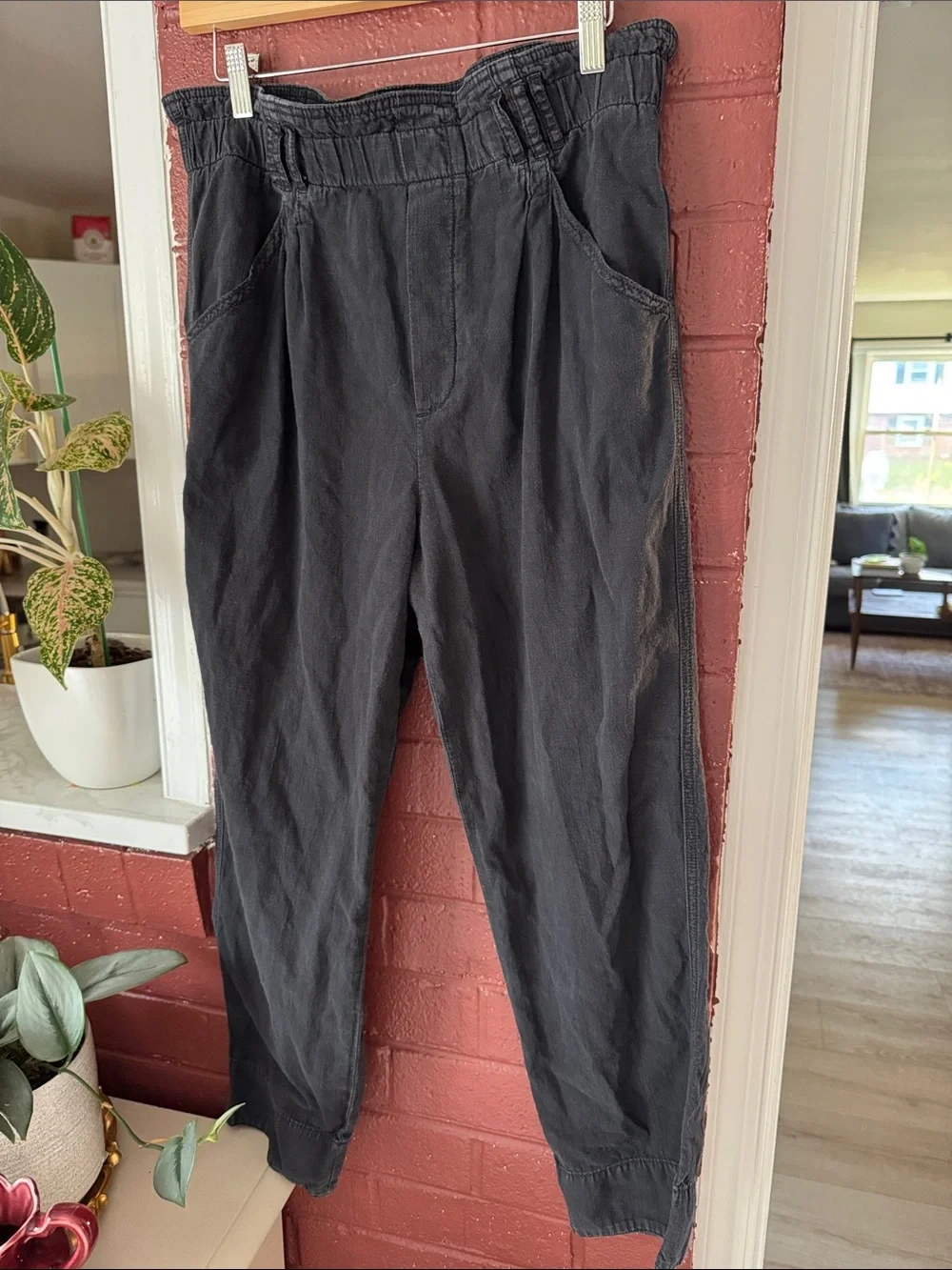 Anthropologie High Waist Tapered Leg Trousers 100% Cotton Faded Black Size Small